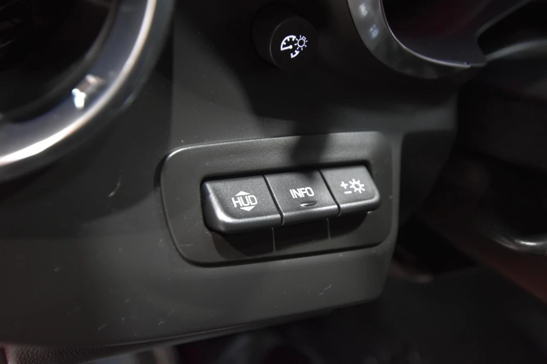 2019 Chevrolet Camaro SS 6th Gen - Image 20 of 31