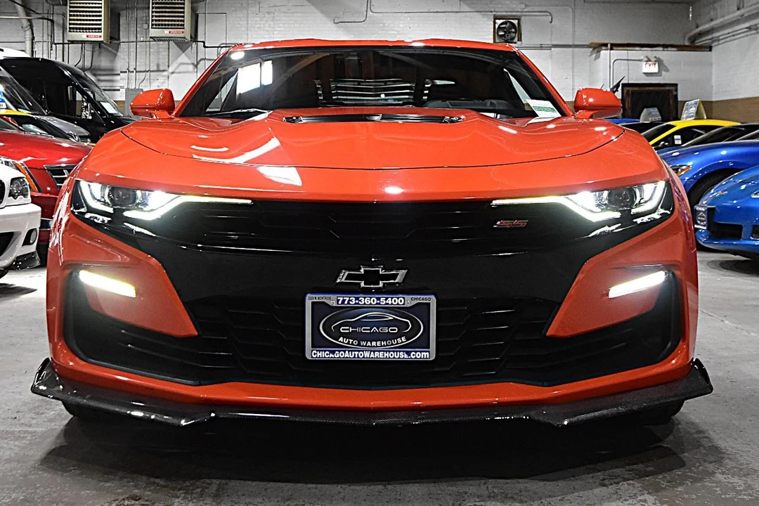 2019 Chevrolet Camaro SS 6th Gen - Image 2 of 31