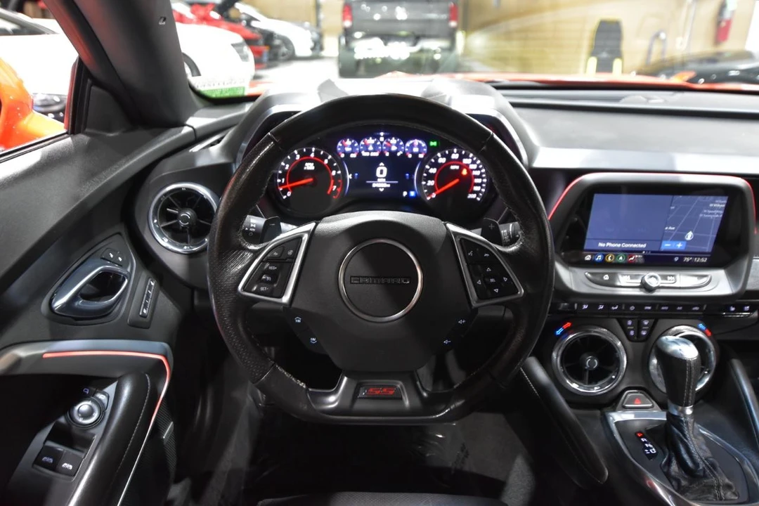 2019 Chevrolet Camaro SS 6th Gen - Image 22 of 31