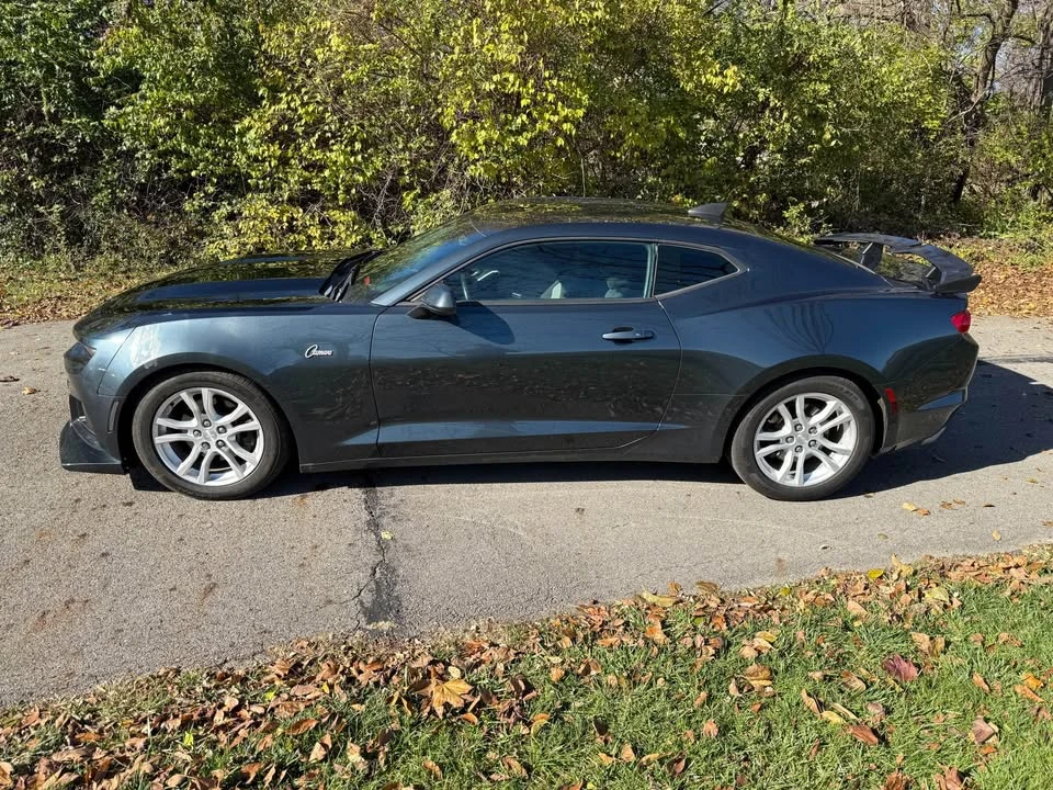 2019 Chevrolet Camaro 6th Gen - Image 2 of 18