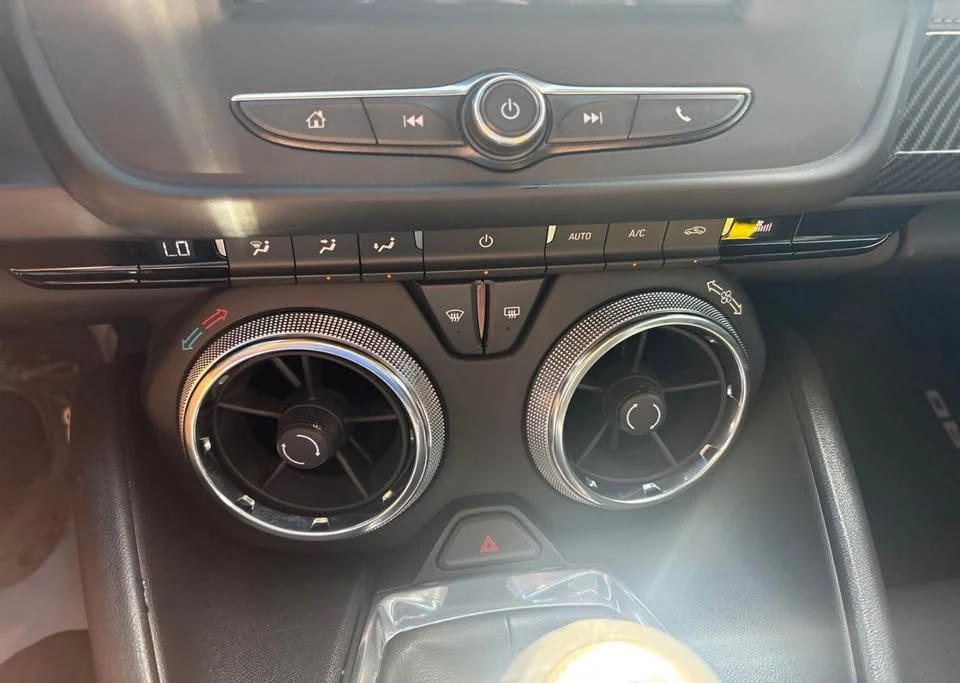 2019 Chevrolet Camaro 6th Gen - Image 13 of 17