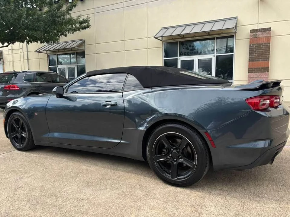 2019 Chevrolet Camaro - Image 2 of 11