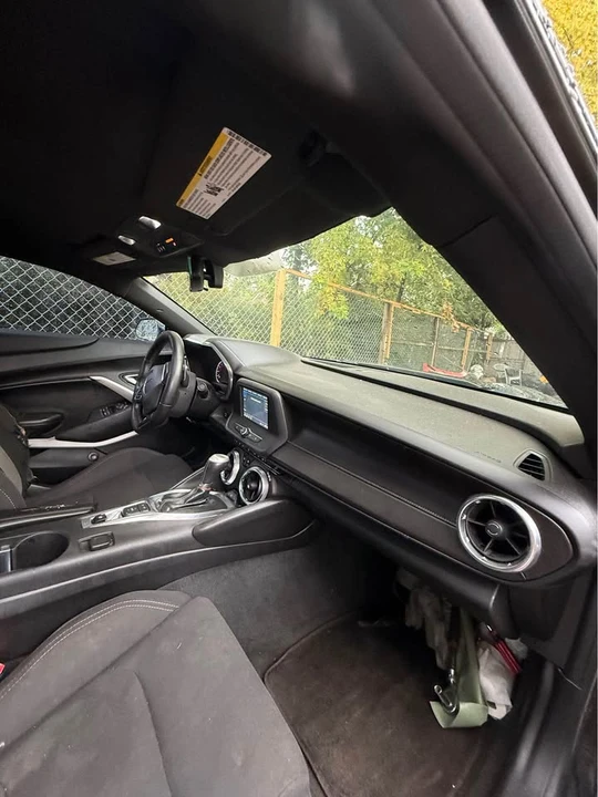 2019 Chevrolet Camaro 6th Gen - Image 12 of 16