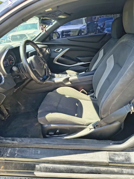 2019 Chevrolet Camaro 6th Gen - Image 10 of 12