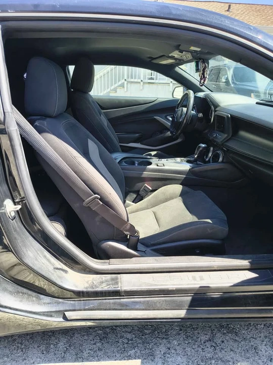 2019 Chevrolet Camaro 6th Gen - Image 9 of 12