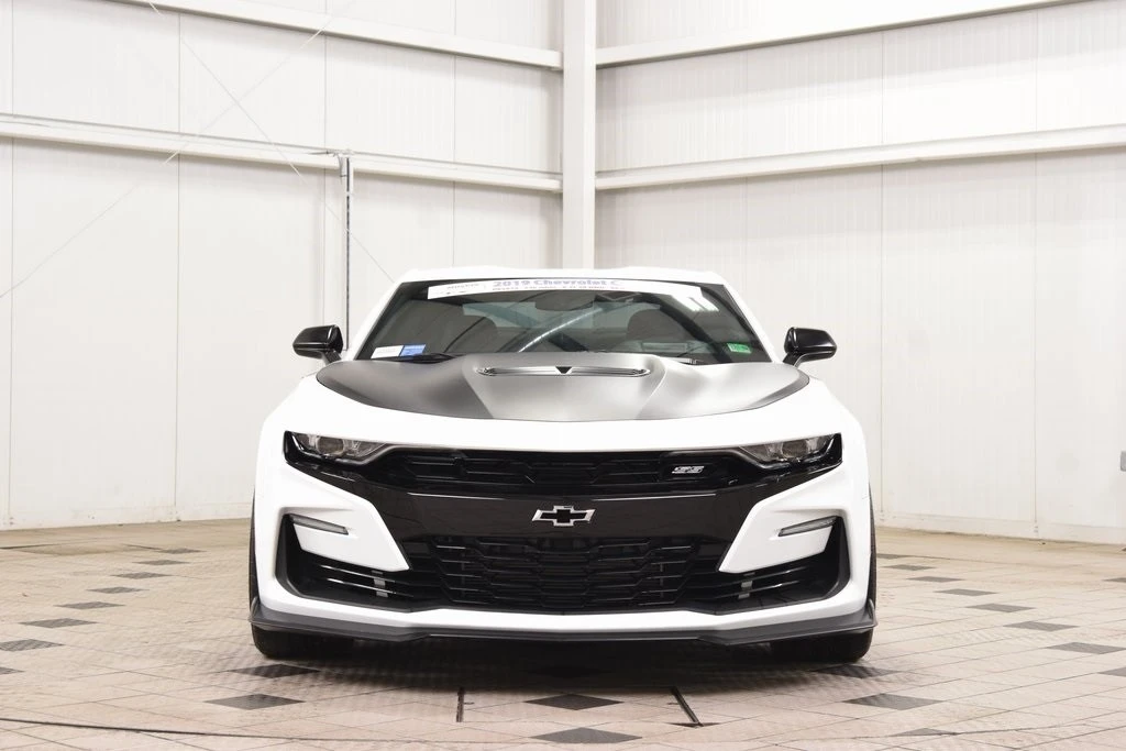 2019 Chevrolet Camaro SS 6th Gen - Image 2 of 12