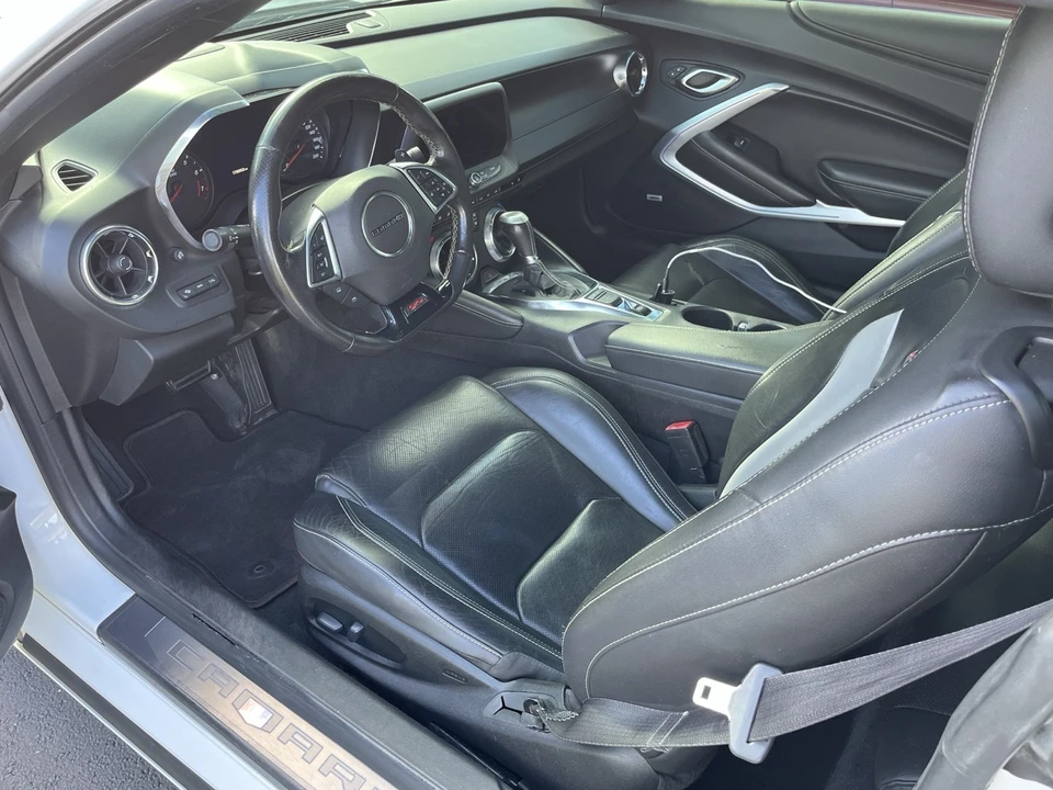2019 Chevrolet Camaro SS 6th Gen - Image 12 of 24