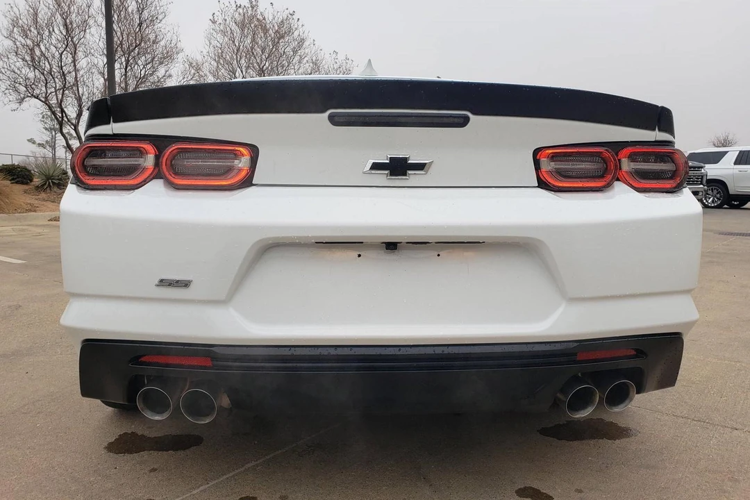 2019 Chevrolet Camaro SS 6th Gen - Image 2 of 5
