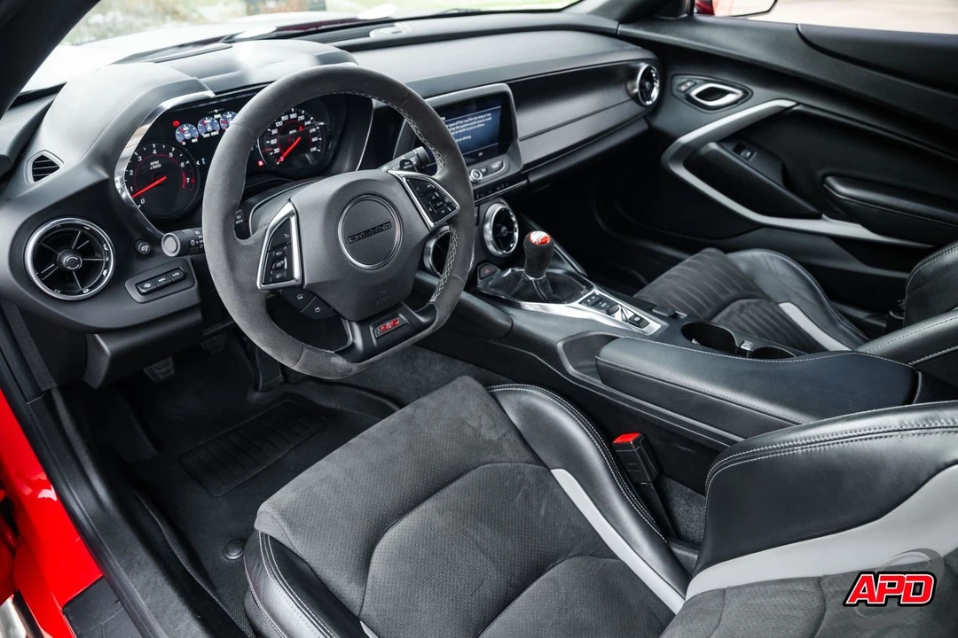 2019 Chevrolet Camaro SS 6th Gen - Image 2 of 12