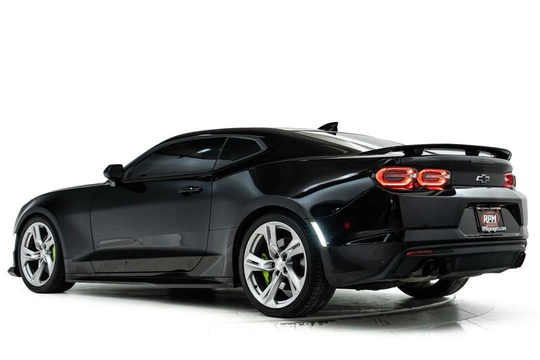 2019 Chevrolet Camaro SS 6th Gen - Image 12 of 31