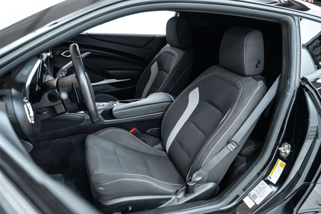 2019 Chevrolet Camaro SS 6th Gen - Image 22 of 31