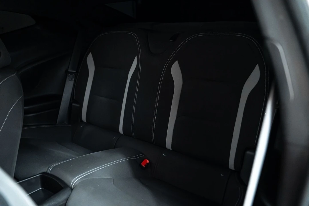 2019 Chevrolet Camaro SS 6th Gen - Image 23 of 31