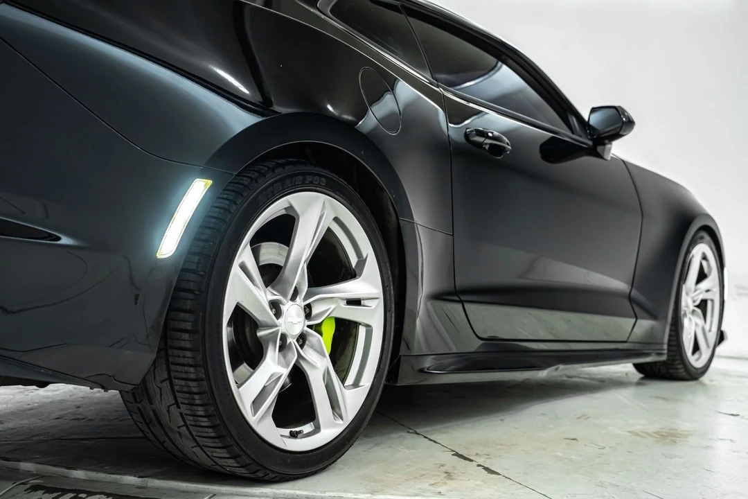 2019 Chevrolet Camaro SS 6th Gen - Image 16 of 31