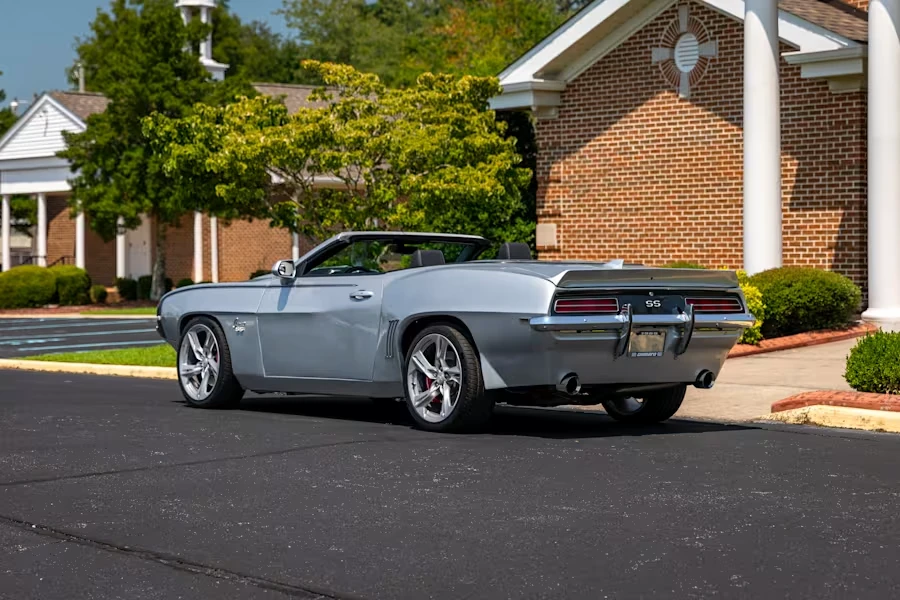 2019 Chevrolet Camaro SS 6th Gen - Image 19 of 31