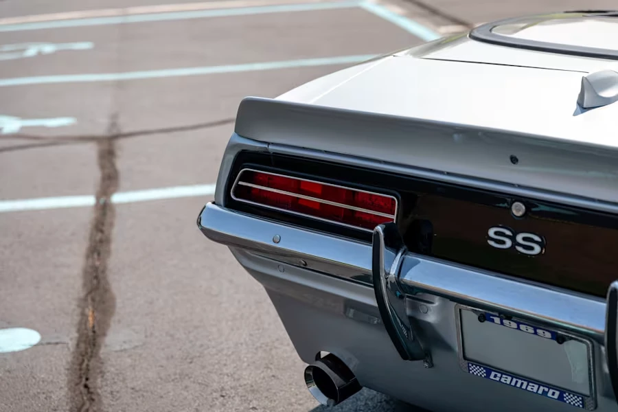 2019 Chevrolet Camaro SS 6th Gen - Image 12 of 31