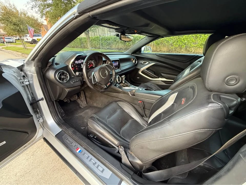 2019 Chevrolet Camaro SS 6th Gen - Image 5 of 8