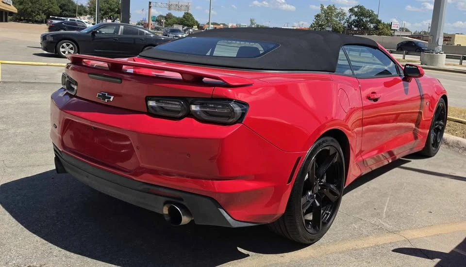 2019 Chevrolet Camaro SS 6th Gen - Image 4 of 8