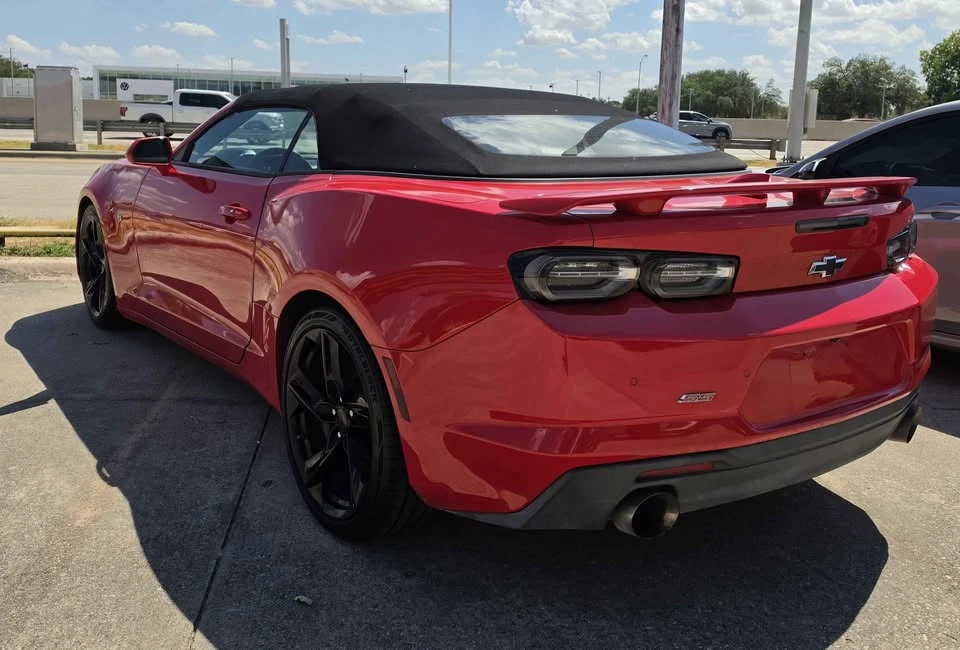 2019 Chevrolet Camaro SS 6th Gen - Image 5 of 8