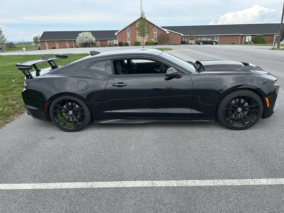 2019 Chevrolet Camaro SS 6th Gen - Image 23 of 31