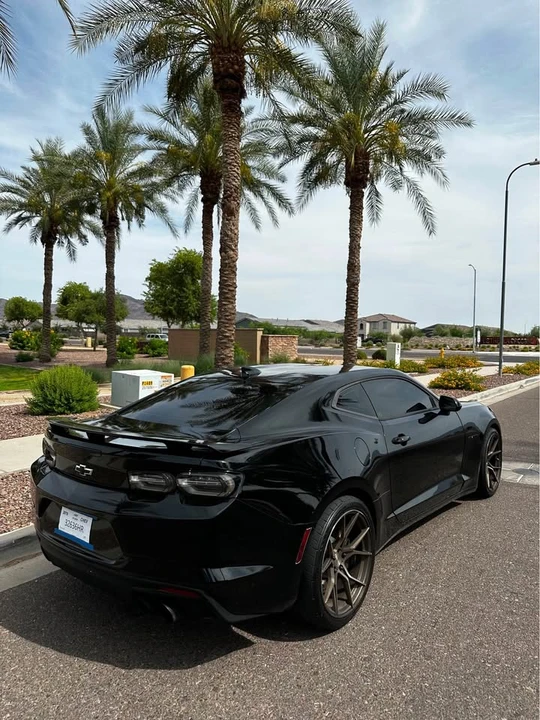2019 Chevrolet Camaro SS 6th Gen - Image 2 of 8