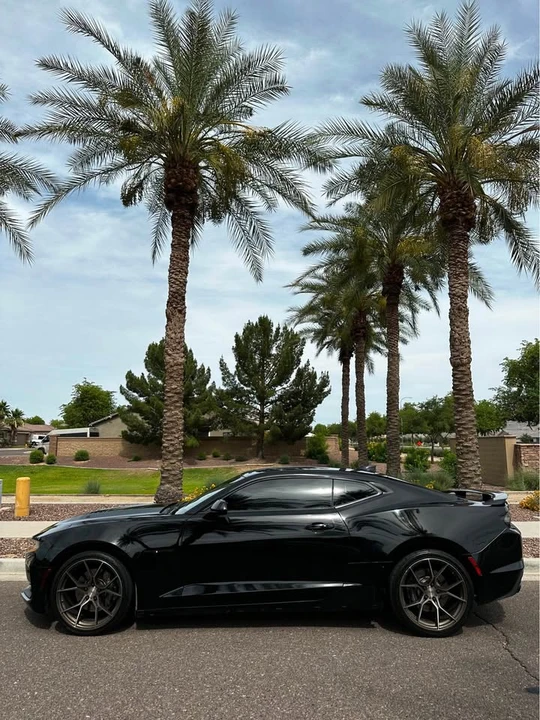 2019 Chevrolet Camaro SS 6th Gen - Image 5 of 8