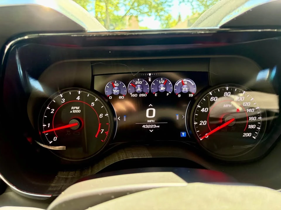 2019 Chevrolet Camaro SS 6th Gen - Image 8 of 17