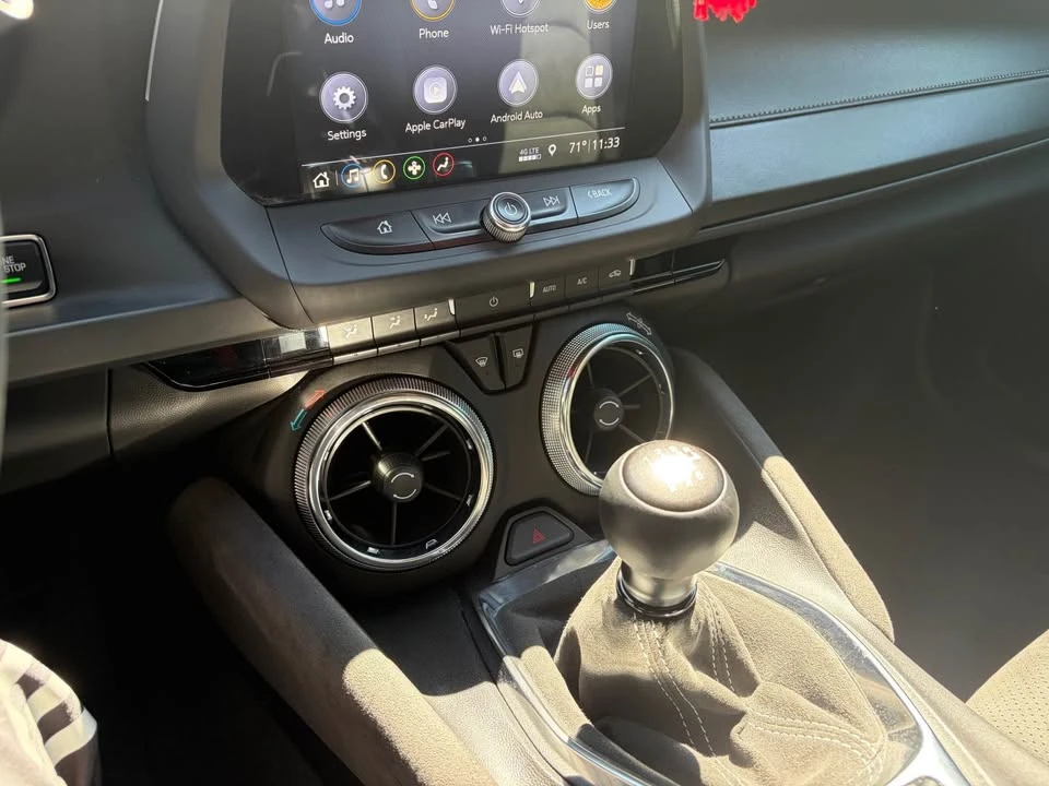 2019 Chevrolet Camaro SS 6th Gen - Image 9 of 17