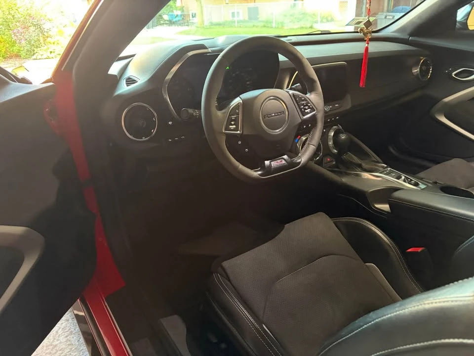 2019 Chevrolet Camaro SS 6th Gen - Image 14 of 17