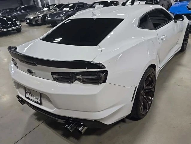 2019 Chevrolet Camaro SS 6th Gen - Image 3 of 5