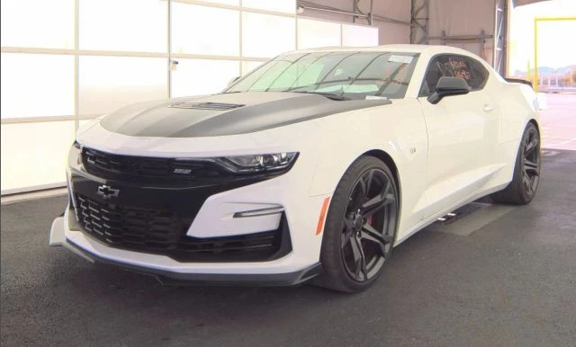 2019 Chevrolet Camaro SS 6th Gen - Image 2 of 6
