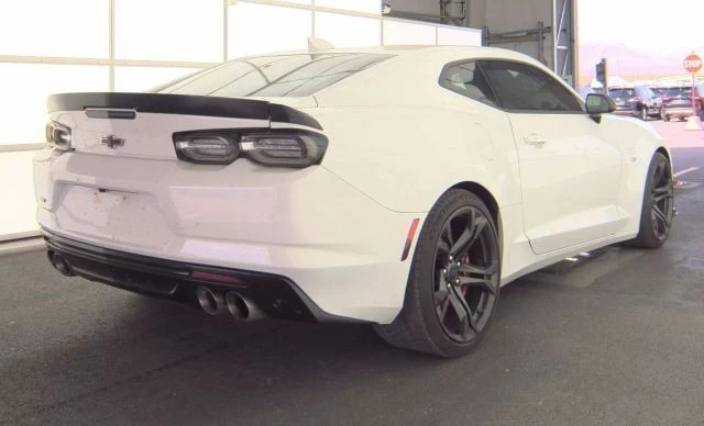 2019 Chevrolet Camaro SS 6th Gen - Image 4 of 6