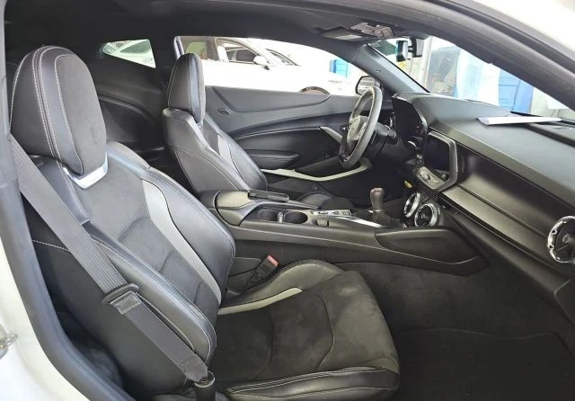2019 Chevrolet Camaro SS 6th Gen - Image 5 of 6