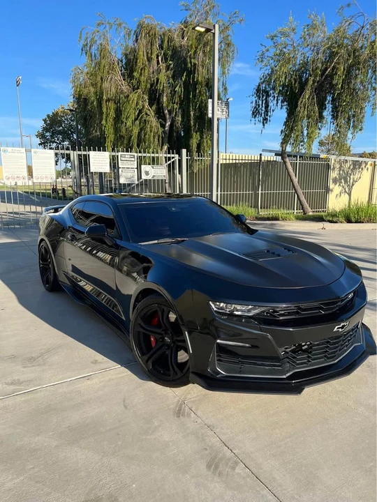 2019 Chevrolet Camaro SS 6th Gen - Image 2 of 9