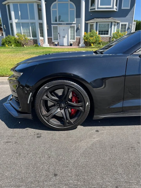 2019 Chevrolet Camaro SS 6th Gen - Image 6 of 9