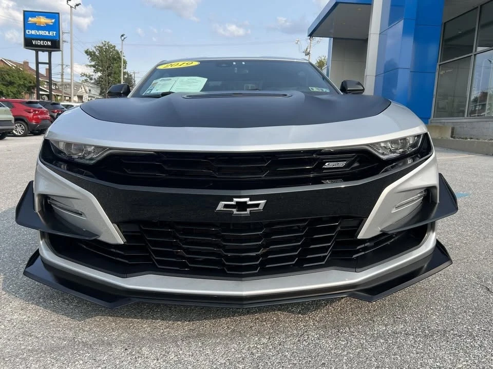 2019 Chevrolet Camaro SS 6th Gen - Image 2 of 10