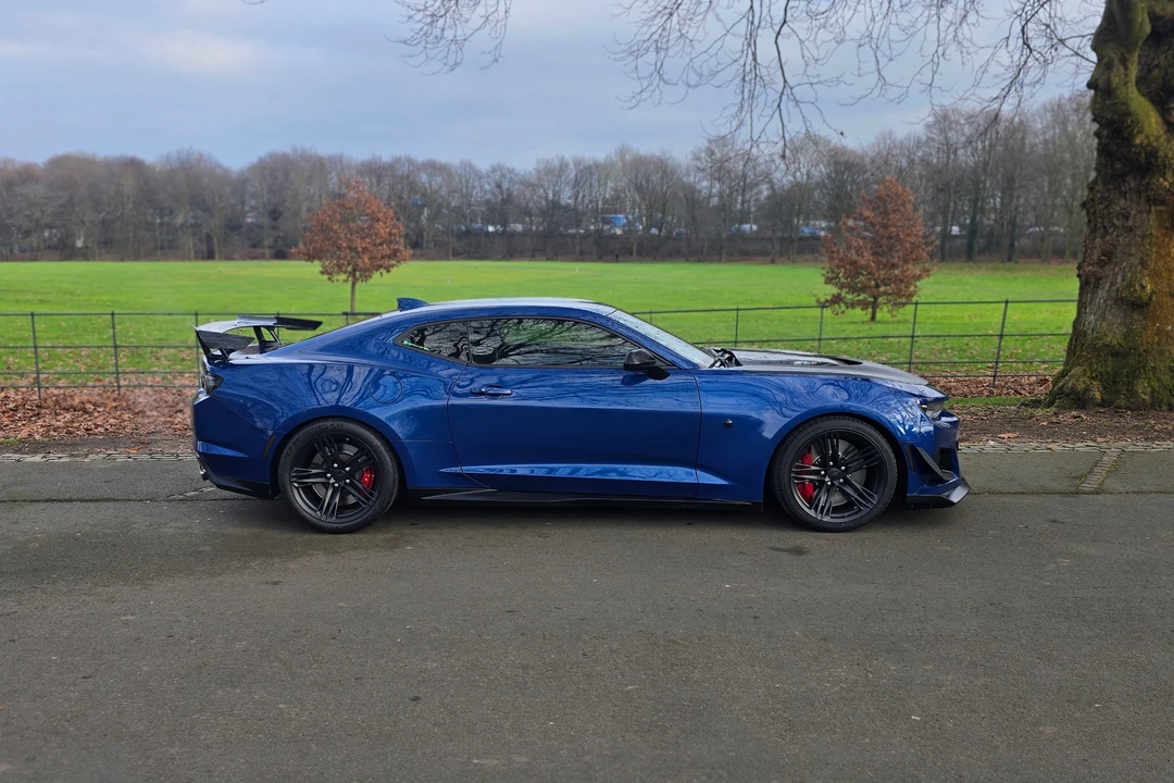 2019 Chevrolet Camaro ZL1 6th Gen - Image 4 of 31