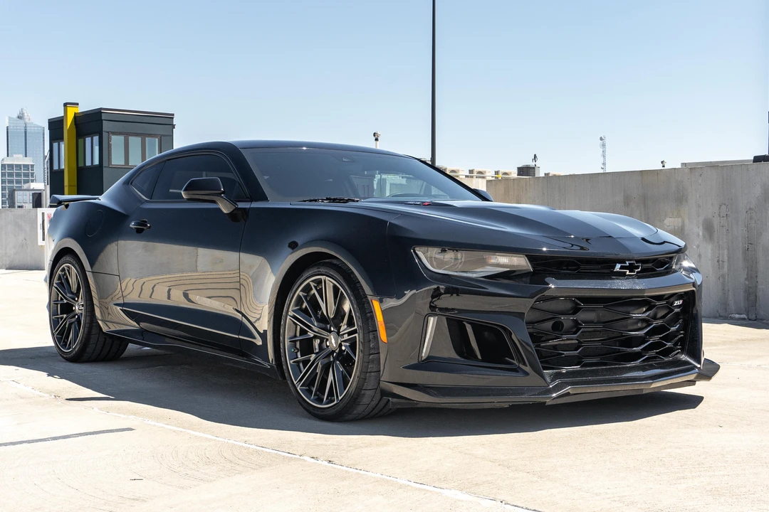 2019 Chevrolet Camaro ZL1 6th Gen - Image 9 of 31