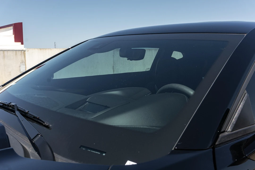 2019 Chevrolet Camaro ZL1 6th Gen - Image 14 of 31