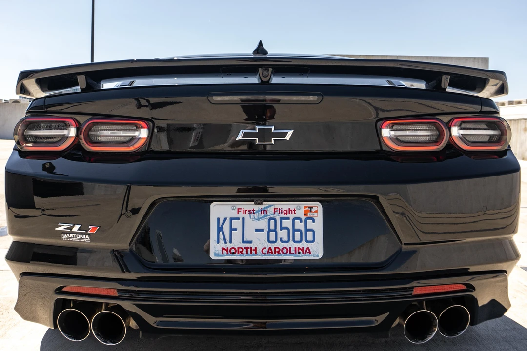 2019 Chevrolet Camaro ZL1 6th Gen - Image 30 of 31