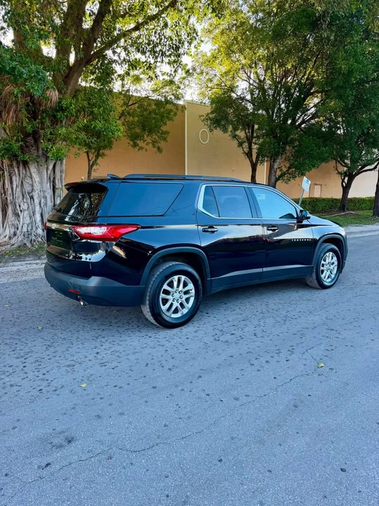2019 Chevrolet Blazer - Image 2 of 6
