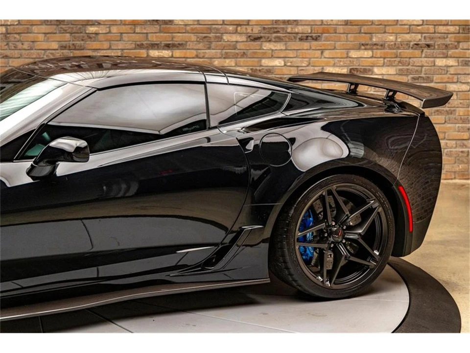 2019 Chevrolet Corvette C7 - Image 8 of 31