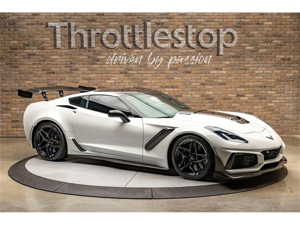 2019 Chevrolet Corvette C7 - Image 3 of 31