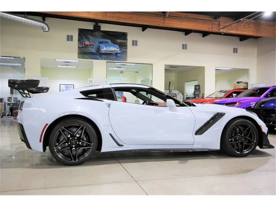 2019 Chevrolet Corvette C7 - Image 6 of 31