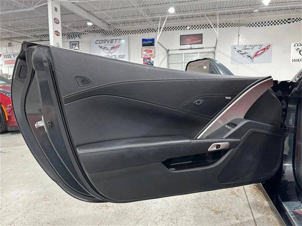 2019 Chevrolet Corvette C7 - Image 14 of 30