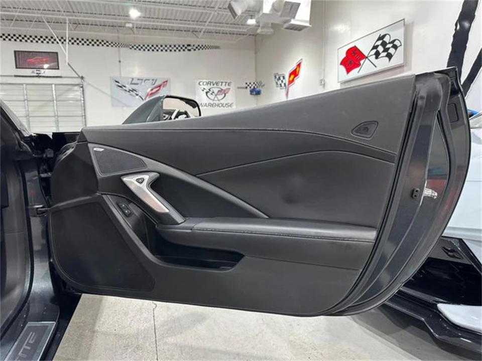 2019 Chevrolet Corvette C7 - Image 15 of 30