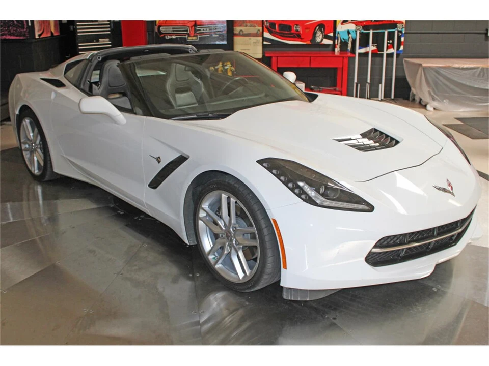2019 Chevrolet Corvette C7 - Image 2 of 31