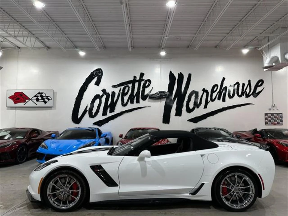 2019 Chevrolet Corvette C7 - Image 2 of 30