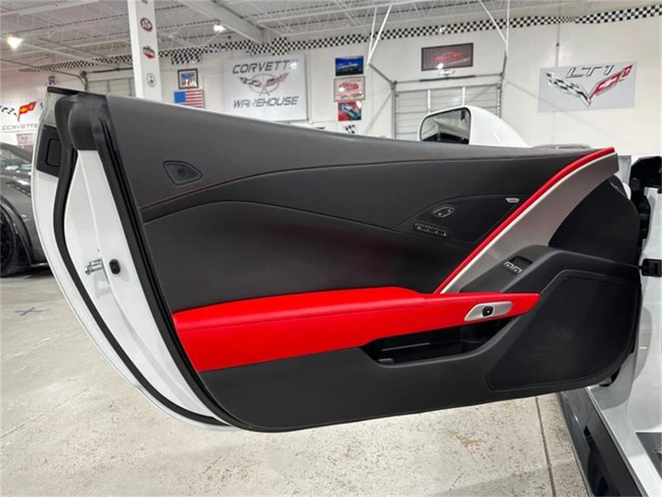 2019 Chevrolet Corvette C7 - Image 14 of 30