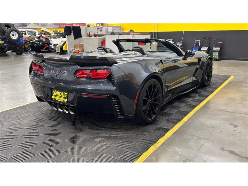 2019 Chevrolet Corvette C7 - Image 3 of 10