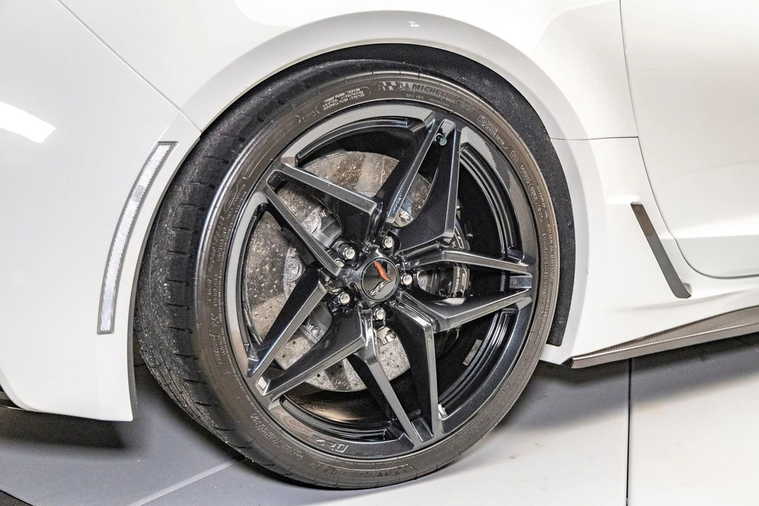 2019 Chevrolet Corvette C7 ZR1 - Image 11 of 21